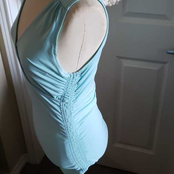 Turquoise top - Picture 2 of 4